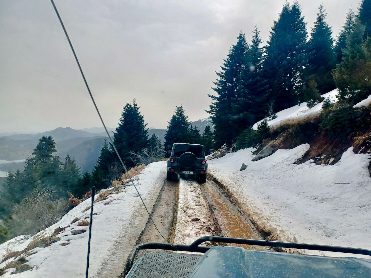 Εκδρομή Offroad 4Χ4 Πλαστήρα ανατολικά Άγραφα